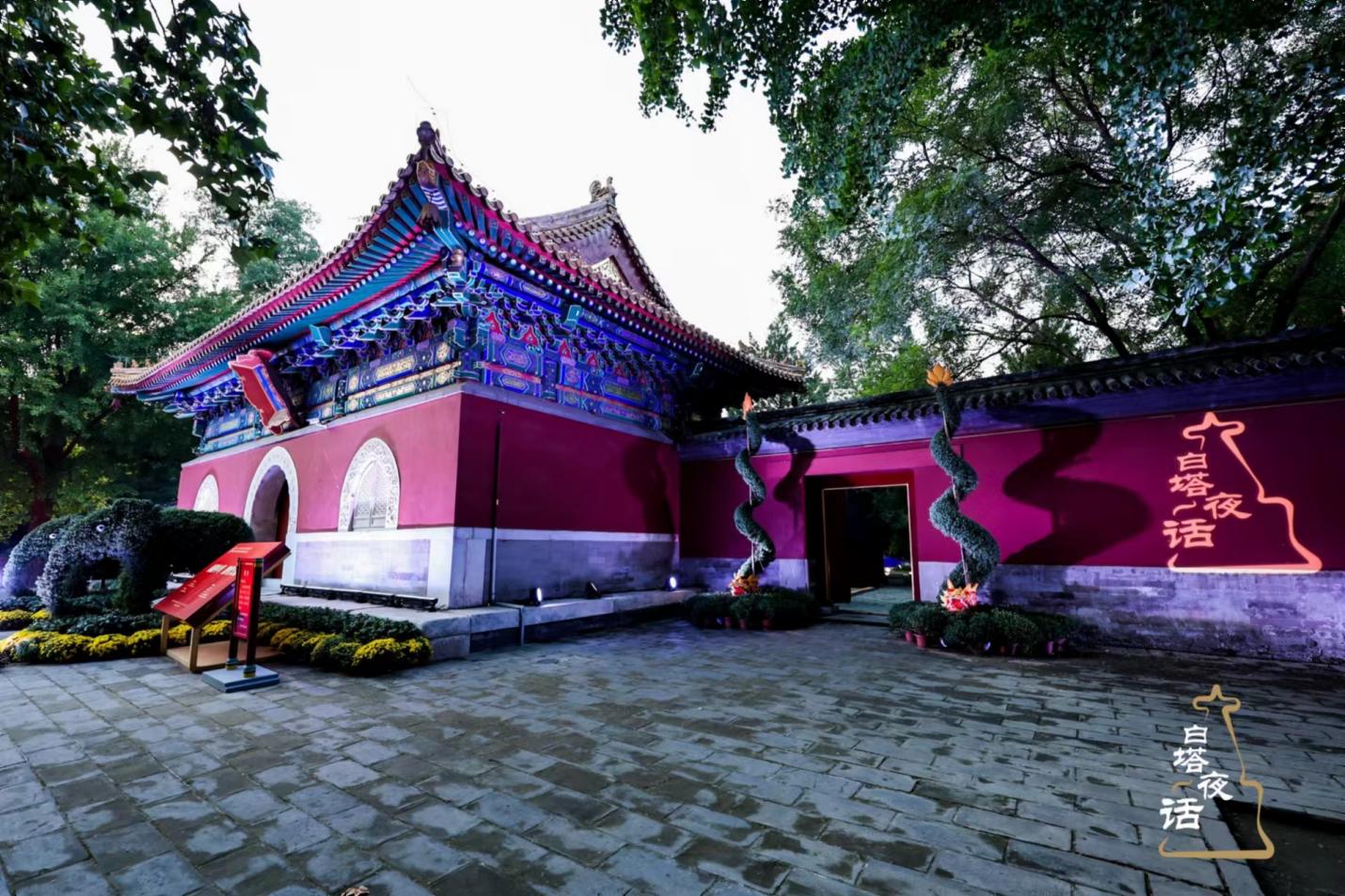 图片包含 户外, 建筑, 小, 船
描述已自动生成